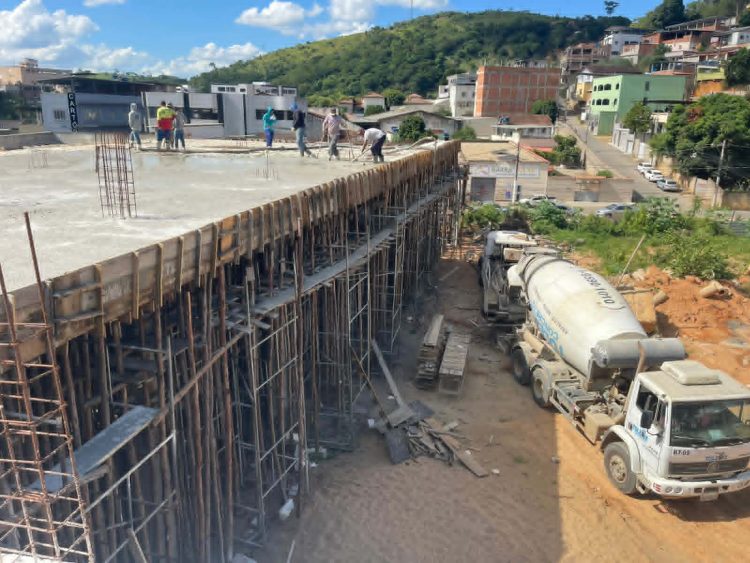 Imagem da notícia: Secretaria Municipal de Obras e Urbanismo intensifica ações técnicas e acompanhamento de obras em maio